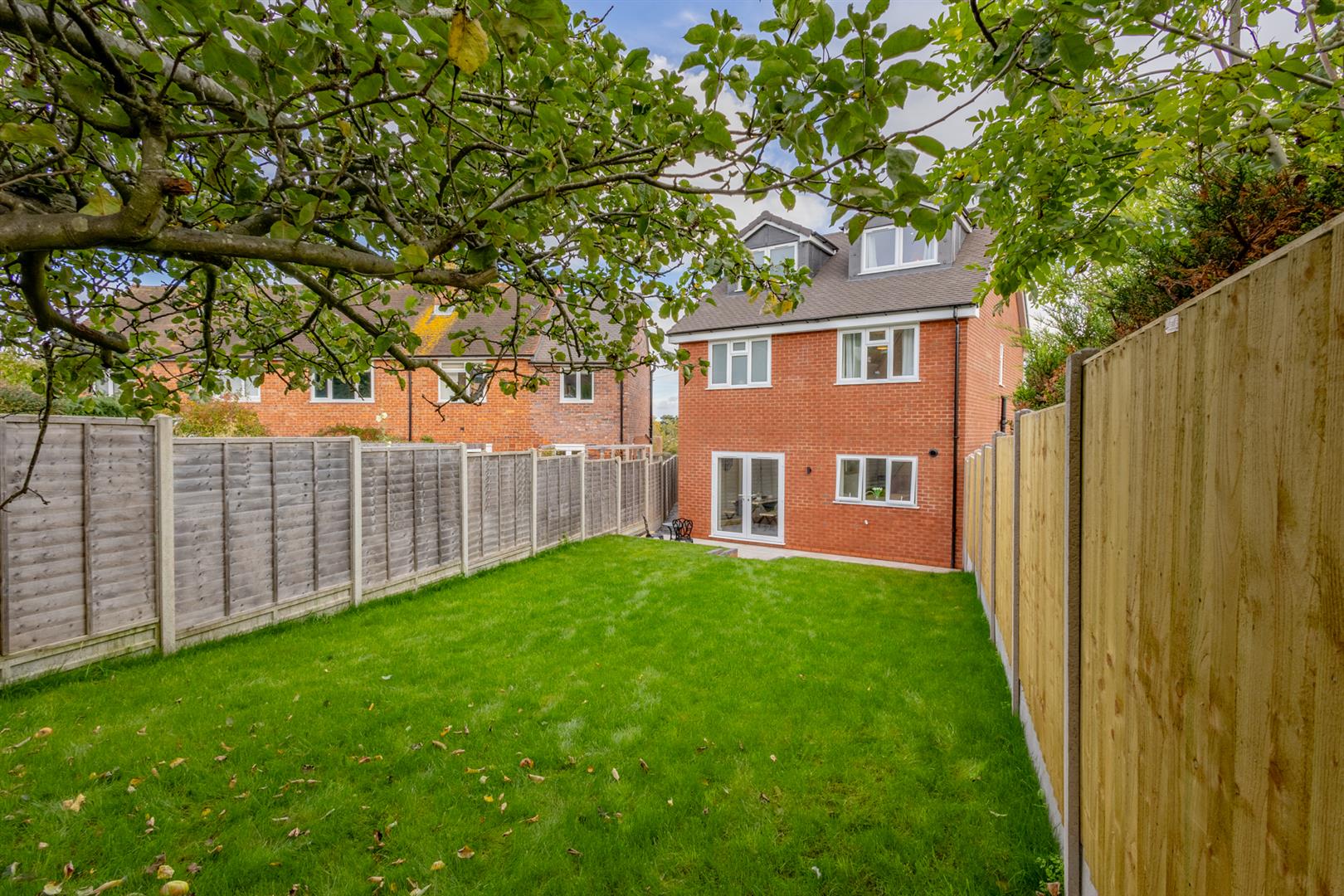 Davenham Close, Malvern